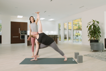 YYOGA At Home | Stream Online Yoga Classes At Home With Our Yoga App